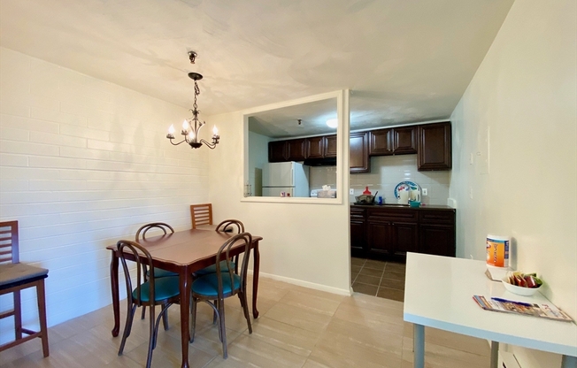 115 W Squantum St