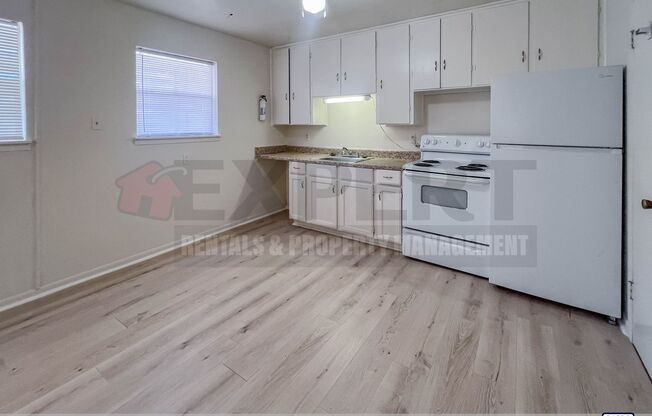 1705 Mulford