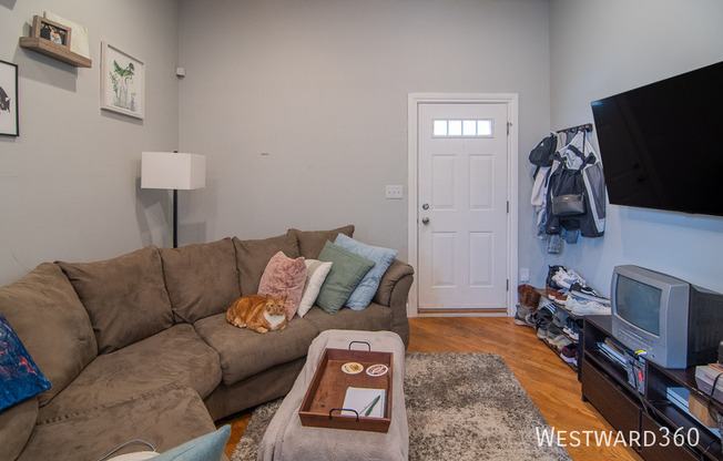 1428 West Walton Street