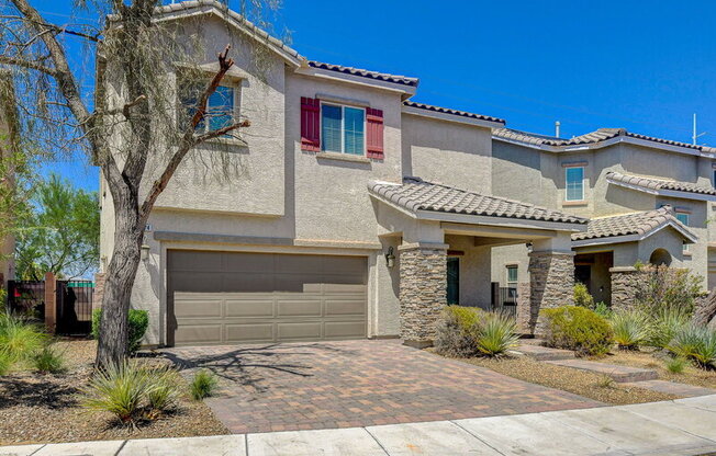 1074 FISH POND AVE