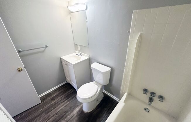 1 bed, 1 bath, 560 sqft, $825, Unit 601-07