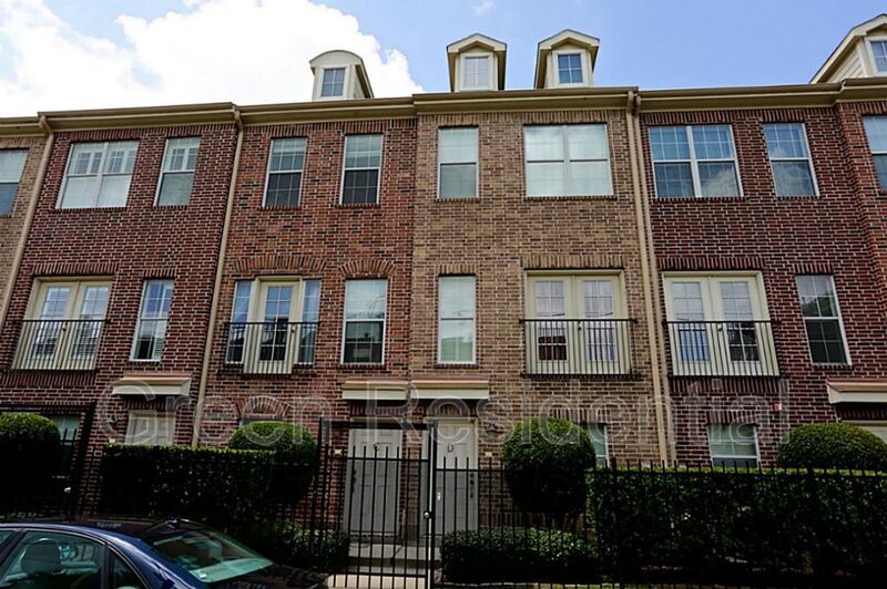 1913 Gillette St