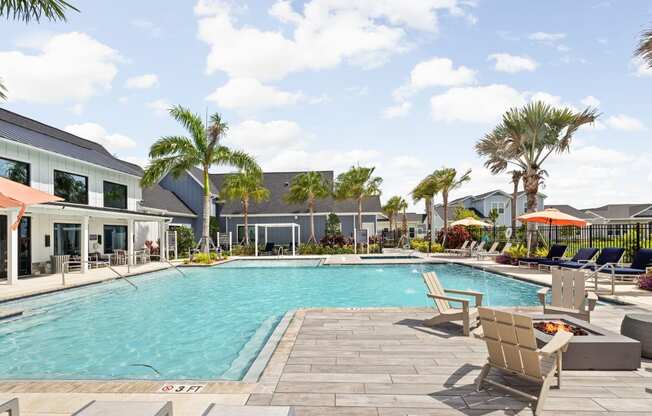 the swimming pool at The Sophia, Venice, FL, 34275
