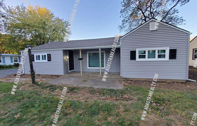 Remodeled Very Spacious 2 Bedroom Home in Raytown-Available in DECEMBER!!