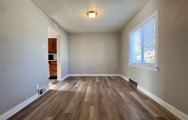 Beautiful 3 bedroom, 1 bath single family home with fenced yard and garage