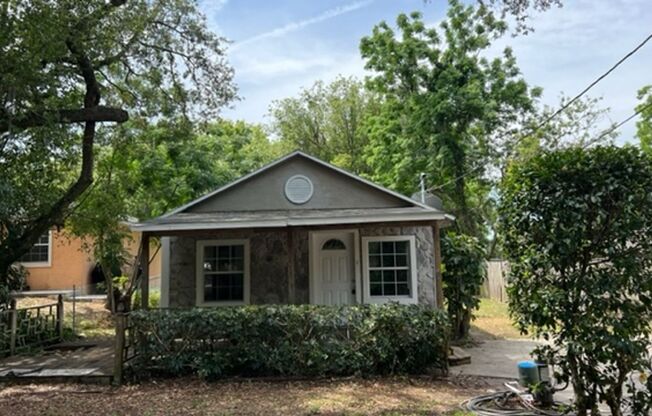 Charming 3BR Home in Ocoee – Cozy Living with Great Location!
