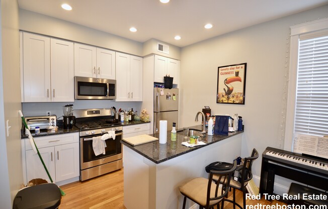 405 S HUNTINGTON AVE