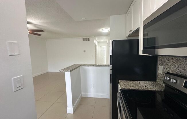 1 bed, 1 bath, 650 sqft, $1,550, Unit 209