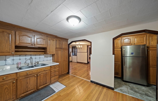 2 HAMMOND CT