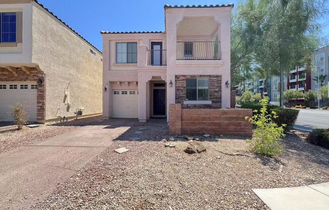Bright & Cozy 3-Bedroom Retreat in a Great Neighborhood