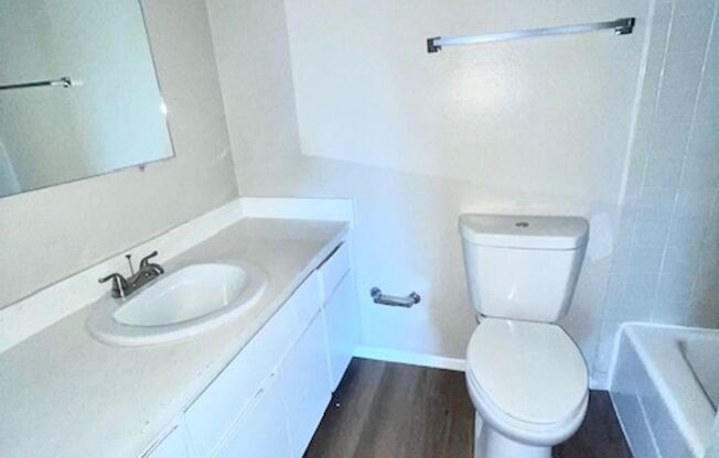 1 bed, 1 bath, 900 sqft, $1,150, Unit 86