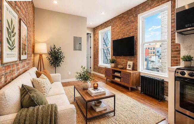 2 beds, 1 bath, $5,495, Unit 5D