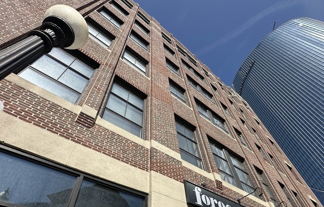 1 bed, 1.5 baths, 914 sqft, $4,200, Unit 802