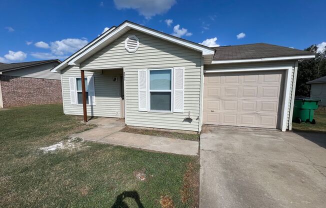 4 beds, 2 baths, $1,000