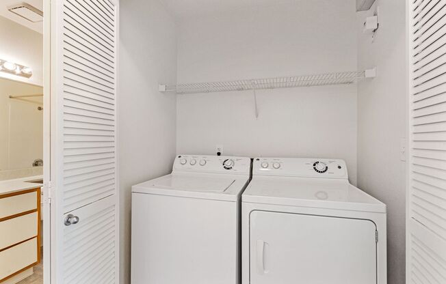 1 bed, 1 bath, 642 sqft, $1,450, Unit E219