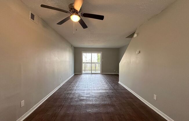 2 beds, 1.5 baths, 1,010 sqft, $1,488, Unit 132H