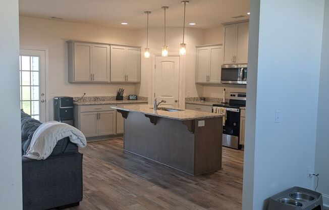 ✨ CATCH OUR FALL MOVE IN SPECIAL BEFORE ITS GONE!!!! OCTOBER IS RENT FREE MOVE IN!!!!✨