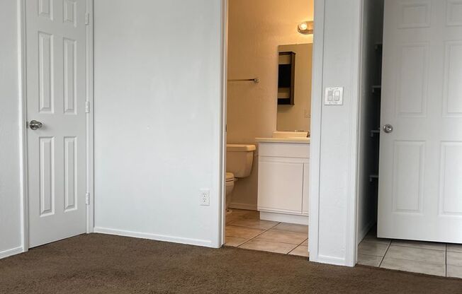 2 beds, 2 baths, $1,150