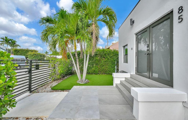 85 NW 47 ST