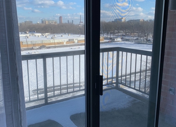 2 beds, 2 baths, 1,206 sqft, $2,900, Unit 505