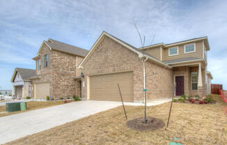 3 beds, 2.5 baths, $2,295