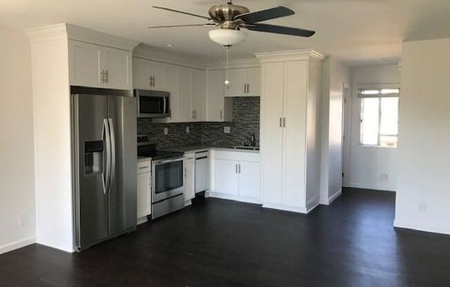 Studio, 1 bath, $1,895, Unit 3575 H