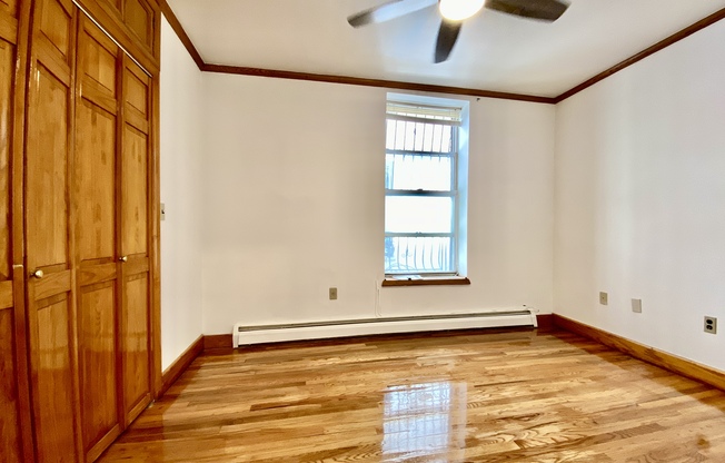 423 Lincoln Pl Apt 5
