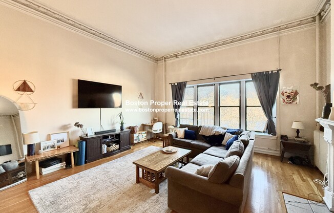140 Beacon St Apt 1A
