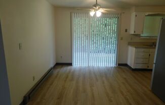 2 beds, 1 bath, 850 sqft, $1,450, Unit 3898