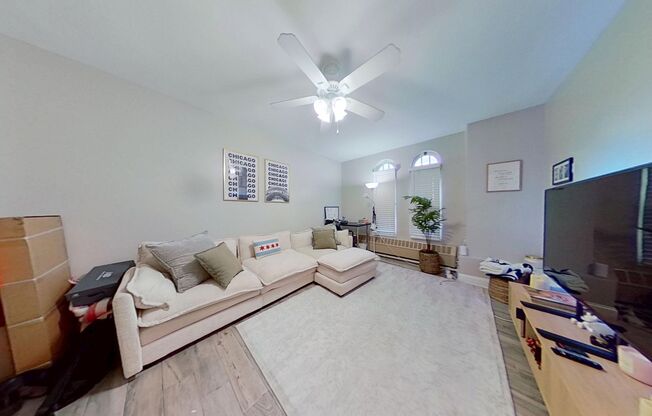 1 bed, 1 bath, 500 sqft, $2,400, Unit 105