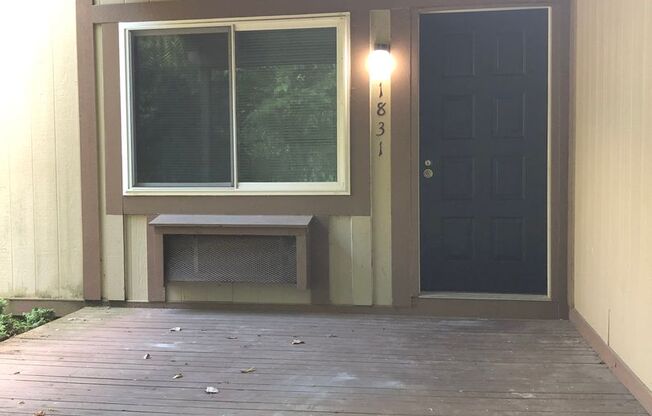 1 bed, 1 bath, 634 sqft, $949, Unit 1831 AW