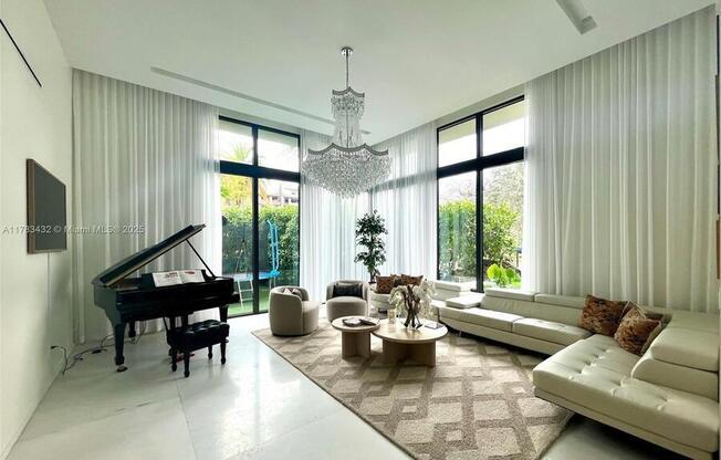 2140 S Miami Ave, Miami FL