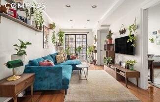 111 W 113 ST