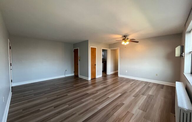 2 beds, 1 bath, 800 sqft, $1,754, Unit 6224 Fifth Ave. #311H