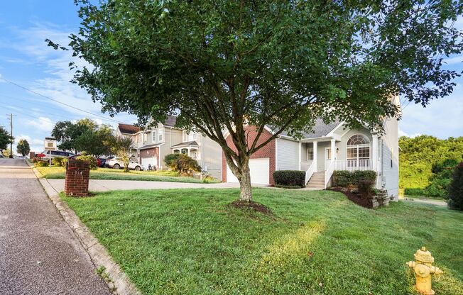 114 Waters Edge Lane, Hendersonville, TN 37075