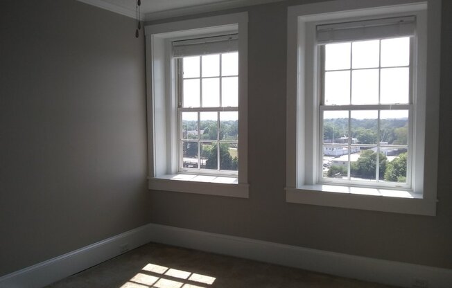 2 beds, 2.5 baths, 980 sqft, $1,695, Unit 502