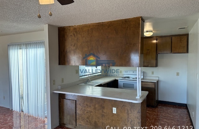 2583 GARETH CIR