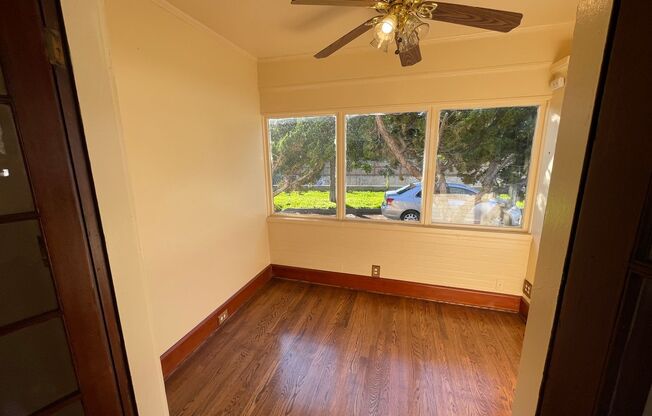 2 beds, 1 bath, $3,100