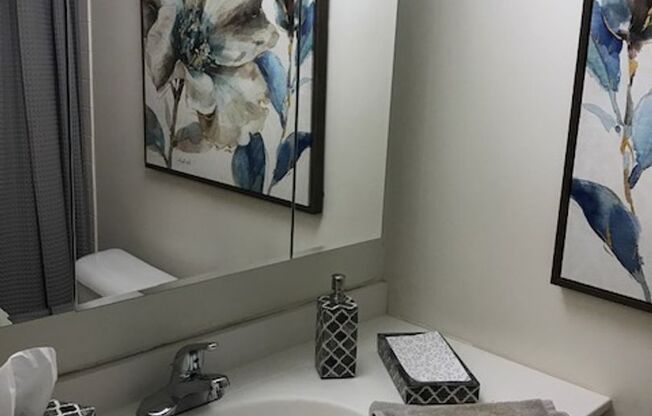 2 beds, 2 baths, 1,120 sqft, $2,610, Unit 360