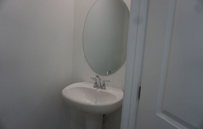 Newly Built 3 Bedroom 2.5 Bathroom Home with Garage