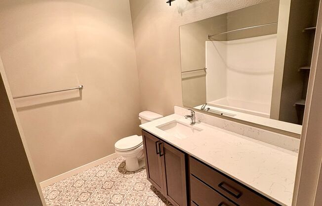 2 beds, 2 baths, 1,162 sqft, $2,215, Unit 227