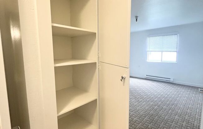 1 bed, 1 bath, 636 sqft, $1,625, Unit 226