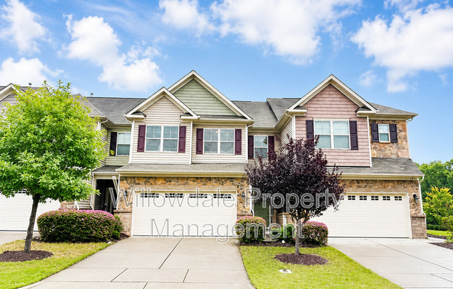 535 WHITWORTH LN