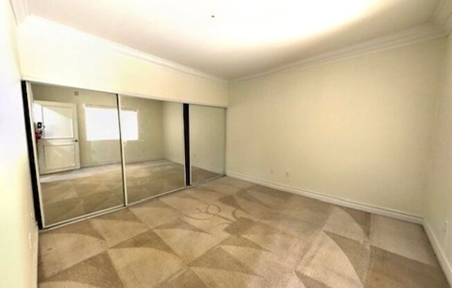1 bed, 1 bath, $1,375, Unit # 336