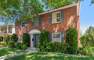 840 S Arlington