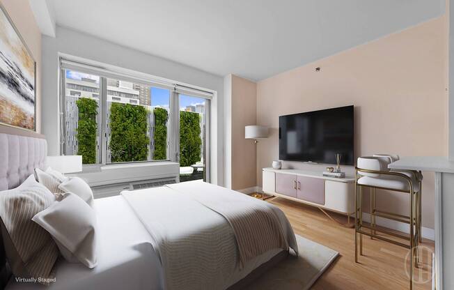 Studio, 1 bath, 384 sqft, $3,300, Unit 1FN
