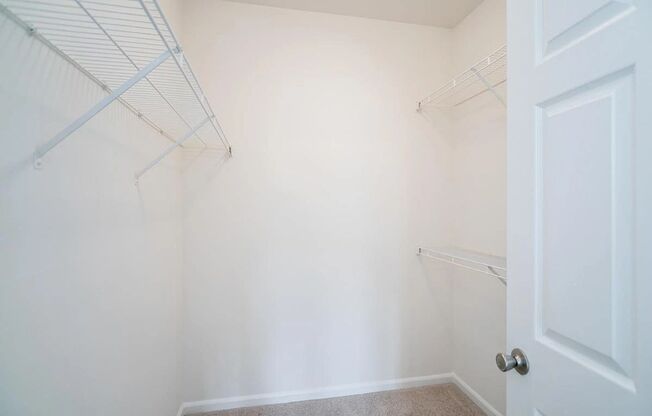 2 beds, 2 baths, 1,123 sqft, $1,420, Unit 4450-2D