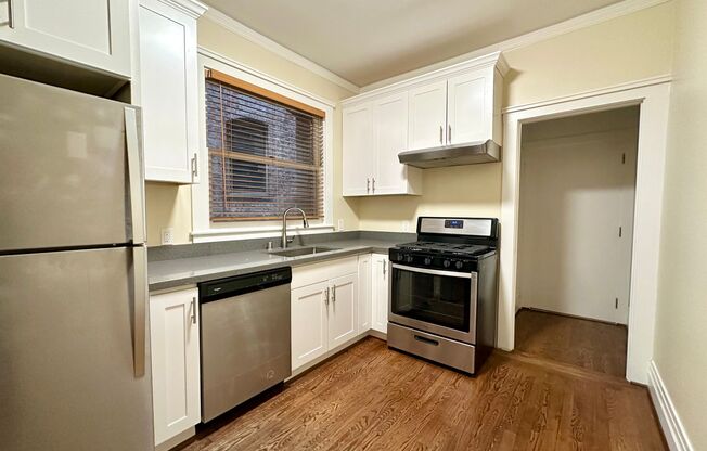 1 bed, 1 bath, 476 sqft, $2,150, Unit Unit 1