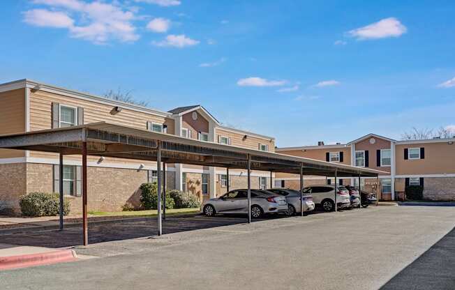 Golden Crest Covered Parking Apartments near Midland, Texas