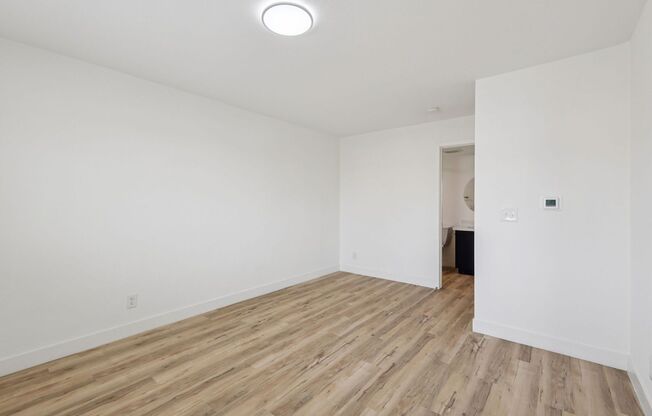 2 beds, 2 baths, 975 sqft, $2,722, Unit 110